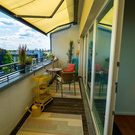 Exklusives Berliner 3 Loft Auf 92m² - In Urbaner Historischer Koepenicker Stadtvilla *